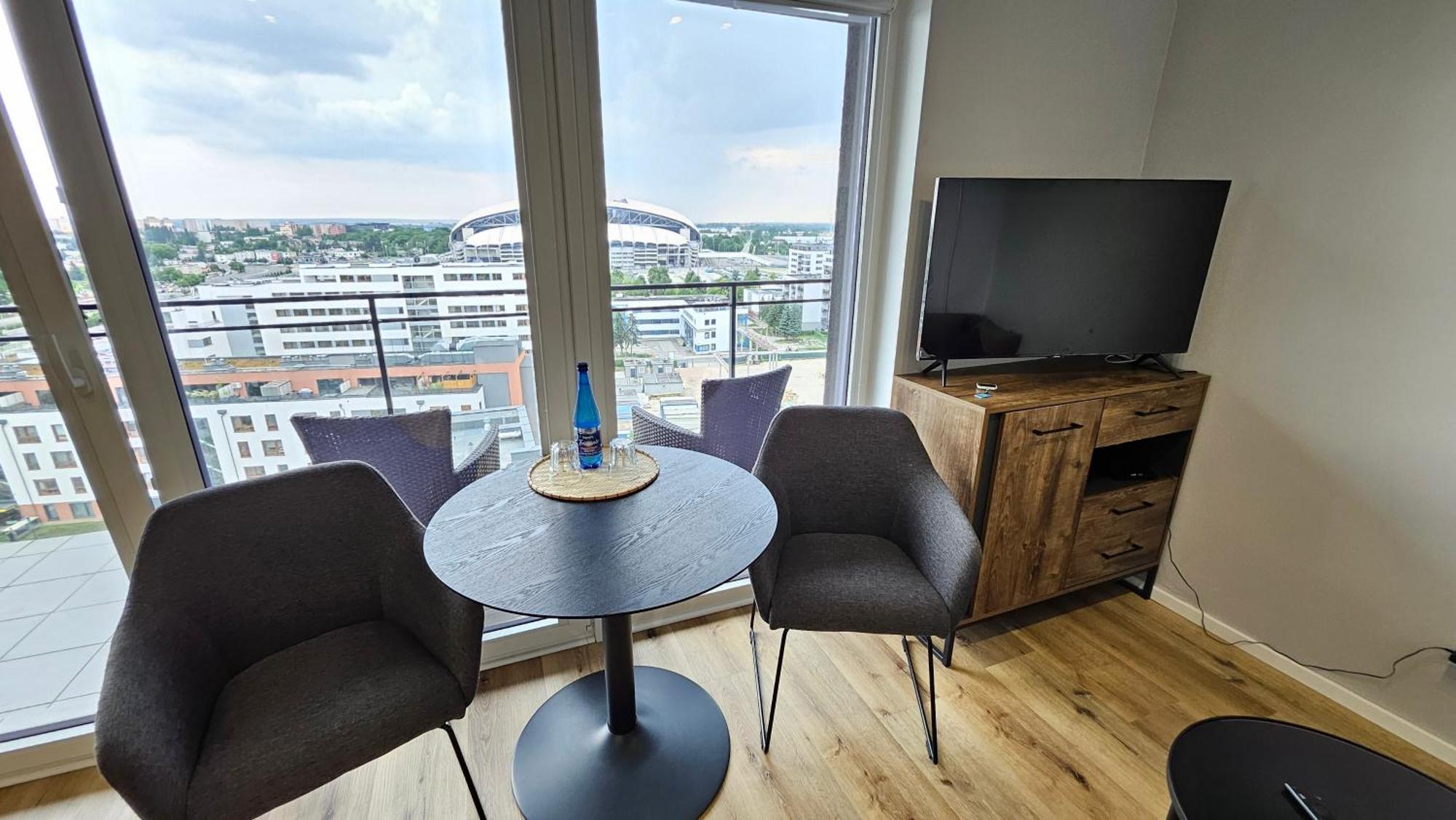 Apartament Bulgarska 59 - Sypialnia I Salon - 40M2 - Self Check In 24H Poznan Ngoại thất bức ảnh